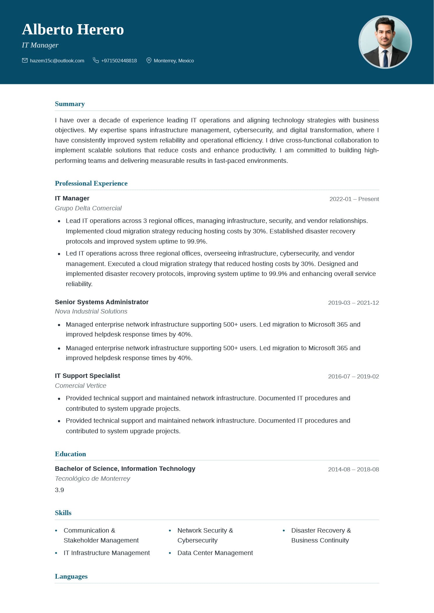 Monterrey Executive Resume Template